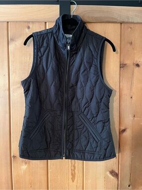 Old Navy Quilted Black Zip-Front Women's Vest